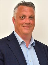 Profile image for Cynghorydd Euryn Morris